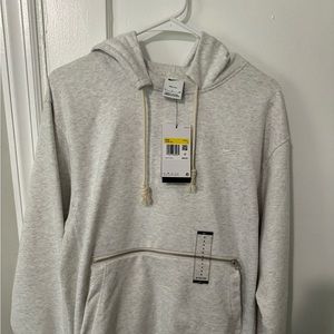 Nike standard issue Men’s Basketball Hoodie, Size Small